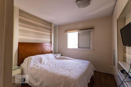 Apartamento à venda com 130m², 4 quartos e 2 vagas Apartamento à venda com 130m², 4 quartos e 2 vagasSuíte 1