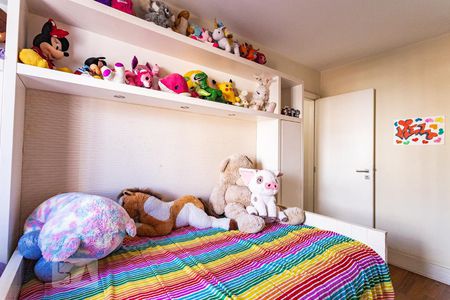 Apartamento à venda com 130m², 4 quartos e 2 vagas Apartamento à venda com 130m², 4 quartos e 2 vagasSuíte 2