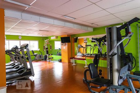 Apartamento à venda com 130m², 4 quartos e 2 vagas Apartamento à venda com 130m², 4 quartos e 2 vagasAcademia