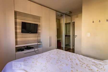 Apartamento à venda com 130m², 4 quartos e 2 vagas Apartamento à venda com 130m², 4 quartos e 2 vagasSuíte 1
