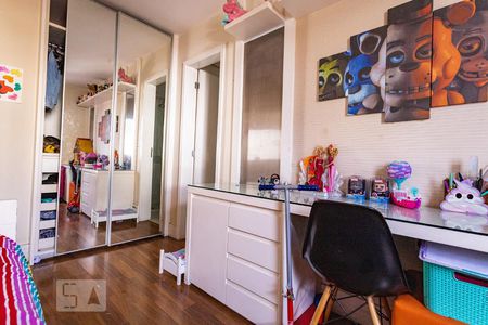 Apartamento à venda com 130m², 4 quartos e 2 vagas Apartamento à venda com 130m², 4 quartos e 2 vagasSuíte 2