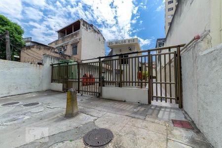 Apartamento à venda com 48m², 2 quartos e 1 vagaFachada do Condomínio