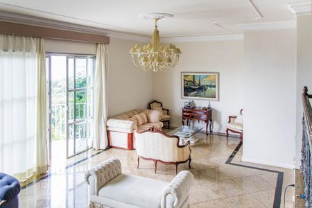 Sala de casa à venda com 5 quartos, 950m² em Jardim Guanabara, Rio de Janeiro