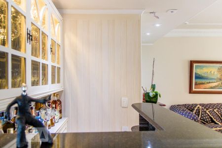 Casa à venda com 950m², 5 quartos e 4 vagas Casa à venda com 950m², 5 quartos e 4 vagasSala de Estar
