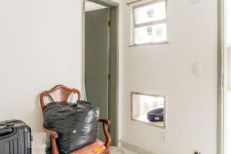 Casa à venda com 950m², 5 quartos e 4 vagas Casa à venda com 950m², 5 quartos e 4 vagasQuarto de Serviço