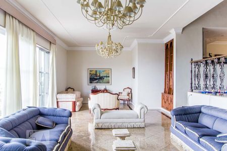 Sala de casa à venda com 5 quartos, 950m² em Jardim Guanabara, Rio de Janeiro