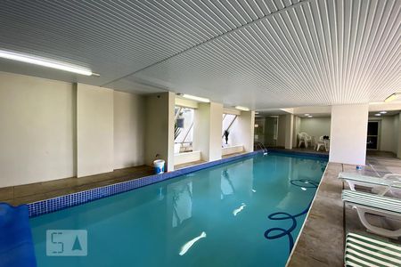 Apartamento para alugar com 169m², 3 quartos e 2 vagasÁrea comum - Piscina