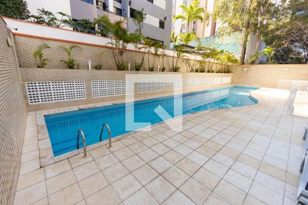 Apartamento à venda com 30m², 1 quarto e 1 vaga Apartamento à venda com 30m², 1 quarto e 1 vagaPiscina