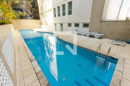 Apartamento à venda com 30m², 1 quarto e 1 vaga Apartamento à venda com 30m², 1 quarto e 1 vagaPiscina