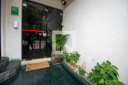 Apartamento à venda com 90m², 2 quartos e sem vagaEntrada