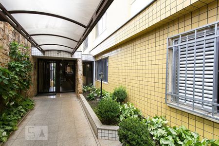 Apartamento à venda com 70m², 2 quartos e sem vagaÁrea comum - Entrada