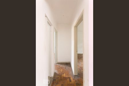 Apartamento à venda com 70m², 2 quartos e sem vagaCorredor