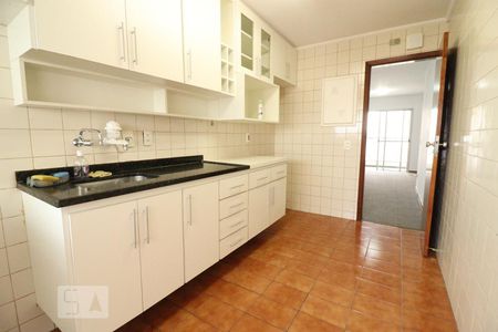 Apartamento à venda com 72m², 2 quartos e 2 vagasCozinha