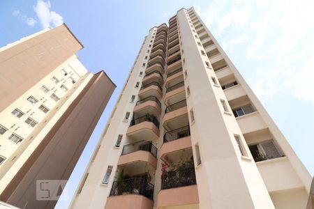 Apartamento à venda com 72m², 2 quartos e 2 vagasFachada