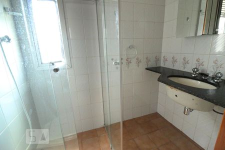 Apartamento à venda com 72m², 2 quartos e 2 vagasBanheiro 2
