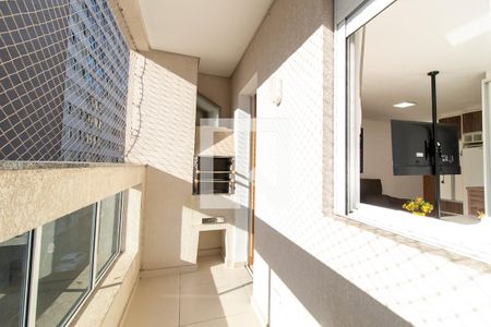 Studio para alugar com 50m², 1 quarto e sem vaga Studio para alugar com 50m², 1 quarto e sem vagaSacada