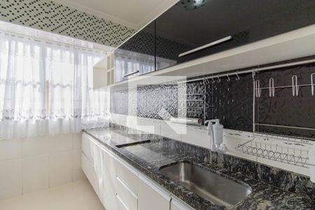 Cozinha de apartamento para alugar com 2 quartos, 51m² em Vila Rio, Guarulhos