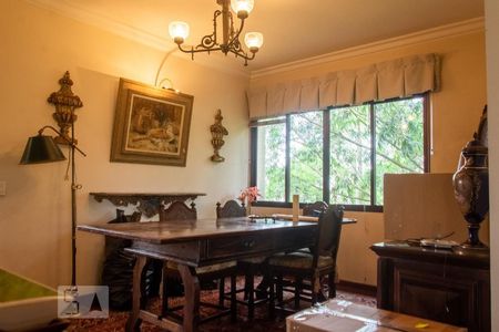 Apartamento à venda com 300m², 3 quartos e 4 vagasSala