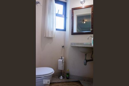 Apartamento à venda com 300m², 3 quartos e 4 vagasLavabo