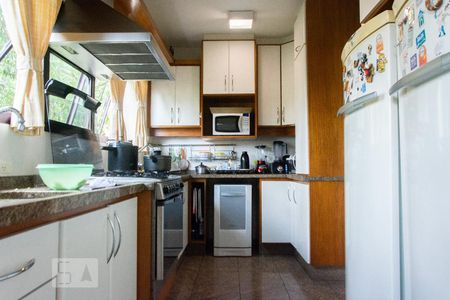 Apartamento à venda com 300m², 3 quartos e 4 vagasCozinha