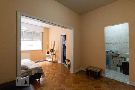 Sala de kitnet/studio para alugar com 1 quarto, 33m² em Flamengo, Rio de Janeiro
