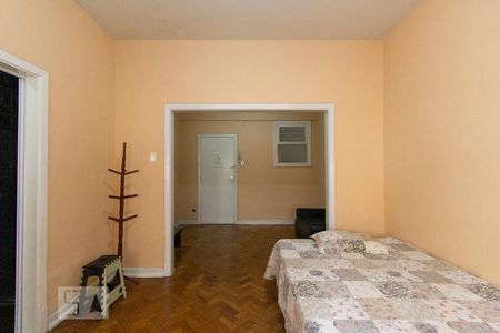 Sala de kitnet/studio para alugar com 1 quarto, 33m² em Flamengo, Rio de Janeiro