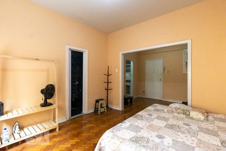 Sala de kitnet/studio para alugar com 1 quarto, 33m² em Flamengo, Rio de Janeiro