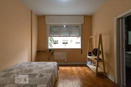 Sala de kitnet/studio para alugar com 1 quarto, 33m² em Flamengo, Rio de Janeiro