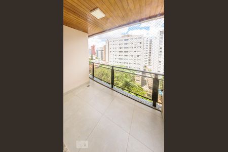 Sacada da Sala de apartamento para alugar com 3 quartos, 83m² em Cambuí, Campinas