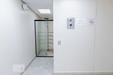 Apartamento para alugar com 44m², 1 quarto e 1 vaga Apartamento para alugar com 44m², 1 quarto e 1 vagaChuveiro da Sauna