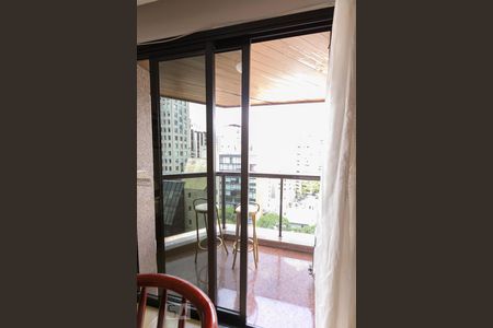 Sala de apartamento para alugar com 1 quarto, 44m² em Jardim Paulistano, São Paulo