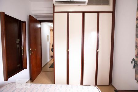 Apartamento para alugar com 44m², 1 quarto e 1 vaga Apartamento para alugar com 44m², 1 quarto e 1 vagaQuarto