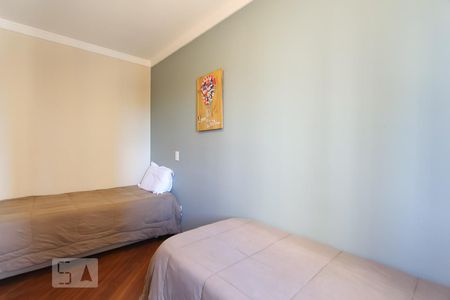 Apartamento à venda com 118m², 3 quartos e 3 vagasQuarto 3