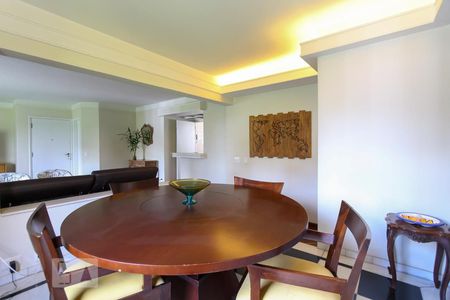 Sala de apartamento à venda com 3 quartos, 118m² em Jardim Ampliacao, São Paulo