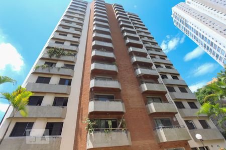 Apartamento à venda com 118m², 3 quartos e 3 vagasFachada