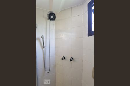 Apartamento à venda com 118m², 3 quartos e 3 vagasBanheiro da suíte - Chuveiro
