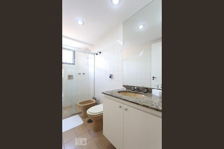 Apartamento à venda com 118m², 3 quartos e 3 vagasBanheiro