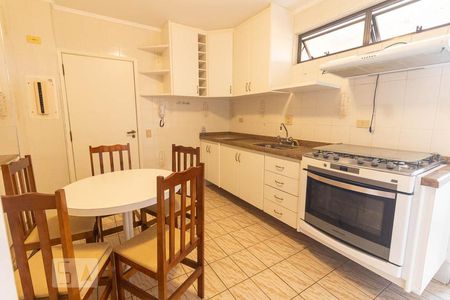 Apartamento para alugar com 105m², 3 quartos e 1 vagaCozinha