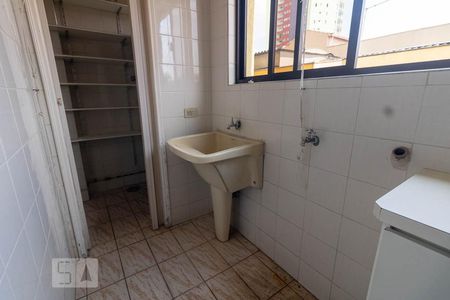 Apartamento para alugar com 105m², 3 quartos e 1 vagaÁrea de Serviço