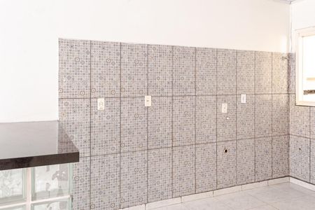 Casa à venda com 65m², 2 quartos e 2 vagas Casa à venda com 65m², 2 quartos e 2 vagasCozinha