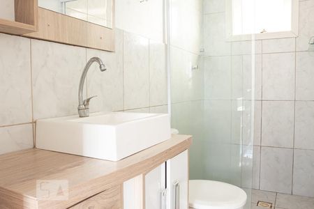 Casa à venda com 65m², 2 quartos e 2 vagas Casa à venda com 65m², 2 quartos e 2 vagasBanheiro