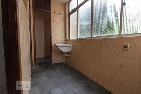 Apartamento para alugar com 75m², 2 quartos e 1 vagaÁrea de Serviço