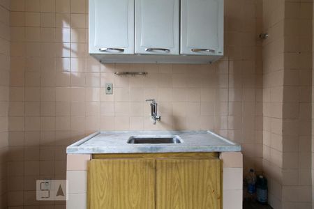 Apartamento para alugar com 75m², 2 quartos e 1 vagaCozinha