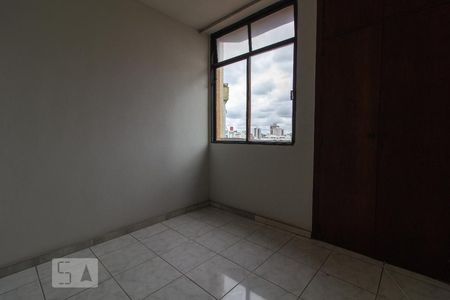 Apartamento para alugar com 75m², 2 quartos e 1 vagaQuarto 2