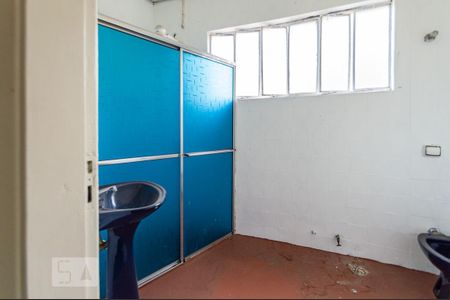 Banheiro de apartamento para alugar com 1 quarto, 70m² em Bela Vista, São Paulo