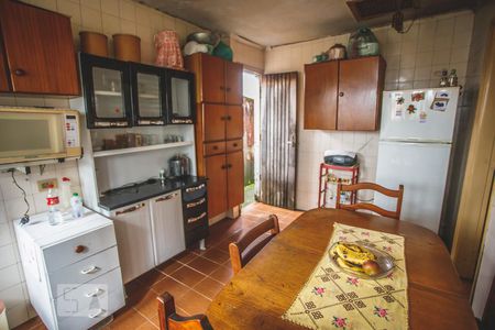 Casa à venda com 90m², 3 quartos e 2 vagas Casa à venda com 90m², 3 quartos e 2 vagasCozinha