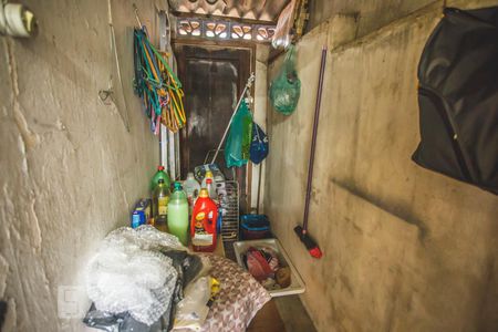 Casa à venda com 90m², 3 quartos e 2 vagas Casa à venda com 90m², 3 quartos e 2 vagasdepósito