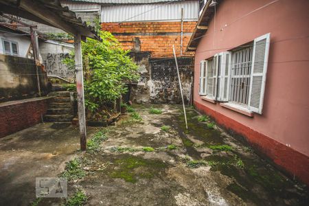 Casa à venda com 90m², 3 quartos e 2 vagas Casa à venda com 90m², 3 quartos e 2 vagasQuintal