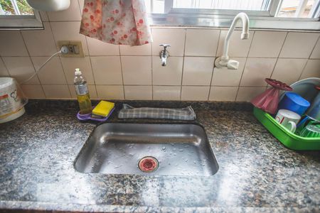 Casa à venda com 90m², 3 quartos e 2 vagas Casa à venda com 90m², 3 quartos e 2 vagasDetalhe - Cozinha