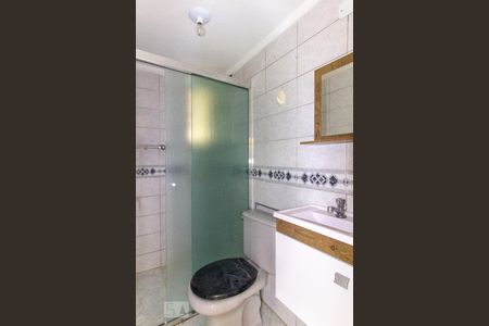 Banheiro de apartamento à venda com 2 quartos, 49m² em Brás, São Paulo